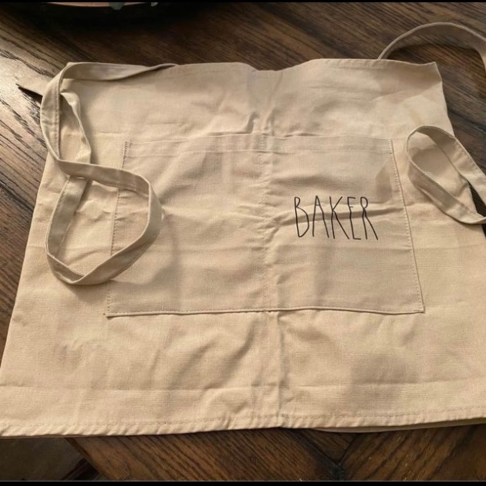 Rae Dunn Baker Apron